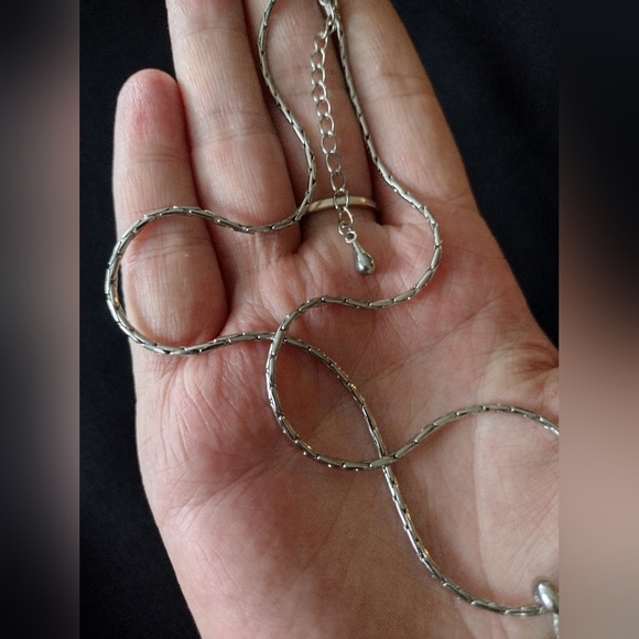 Silver and Glass Red Heart Pendant Necklace and Earring Set NWT - Picture 10 of 12